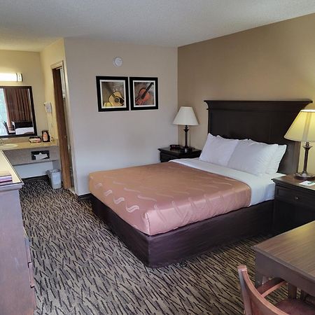 Quality Inn West Branson Luaran gambar